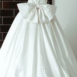 Essence of Australia wedding dress detachable bow